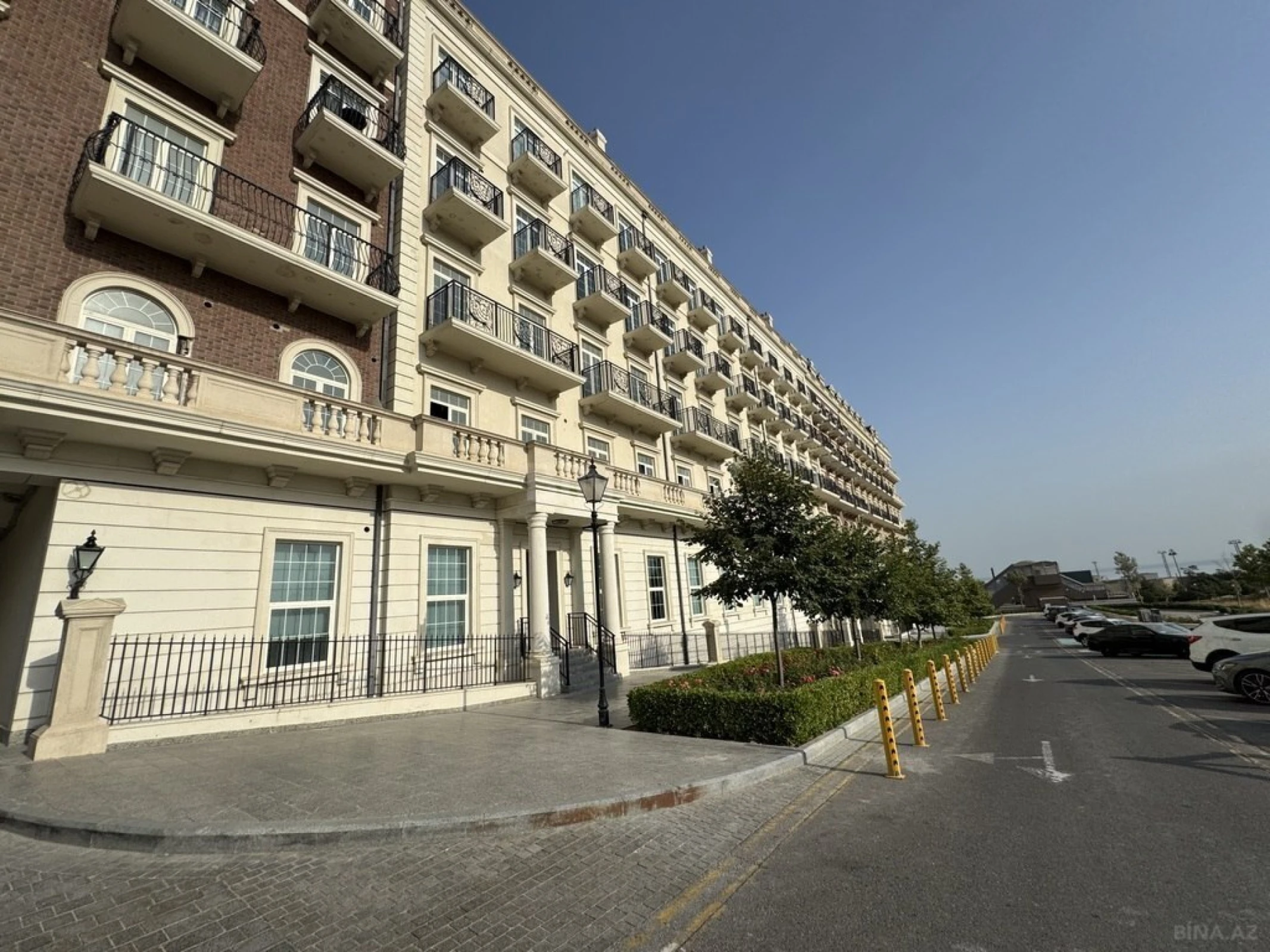 Satılır 2 otaqlı ofis 55 m²