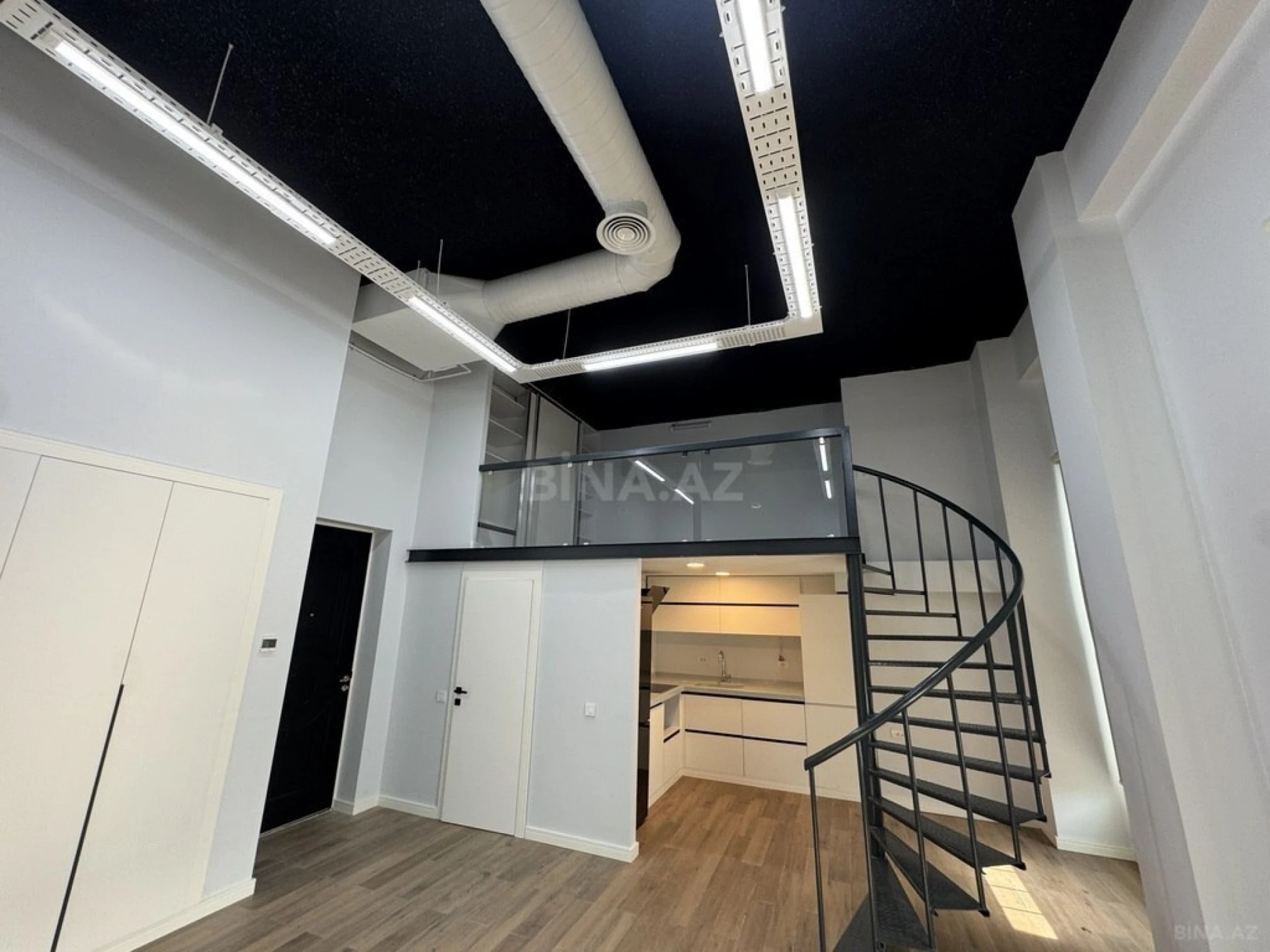 Satılır 2 otaqlı ofis 55 m²