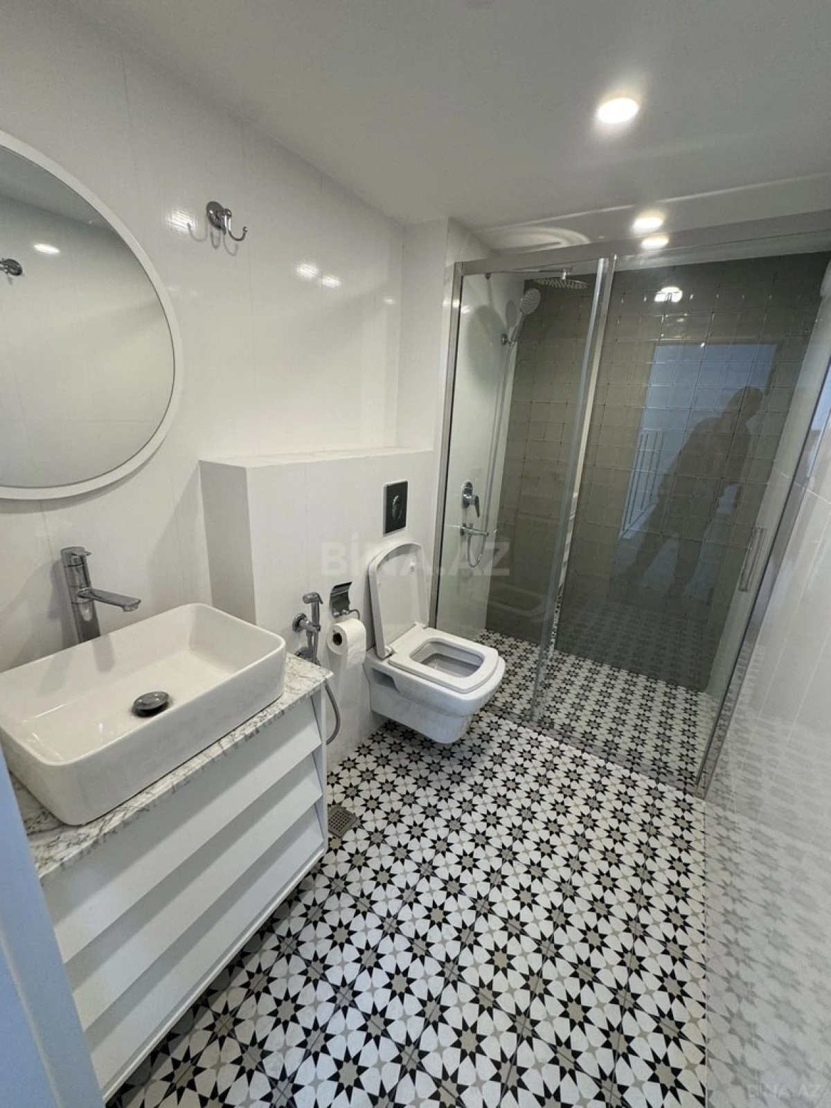 Satılır 2 otaqlı ofis 55 m²