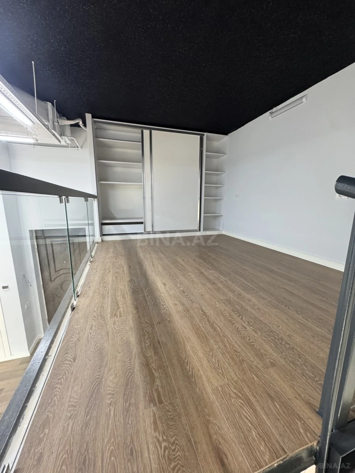 Satılır 2 otaqlı ofis 55 m²