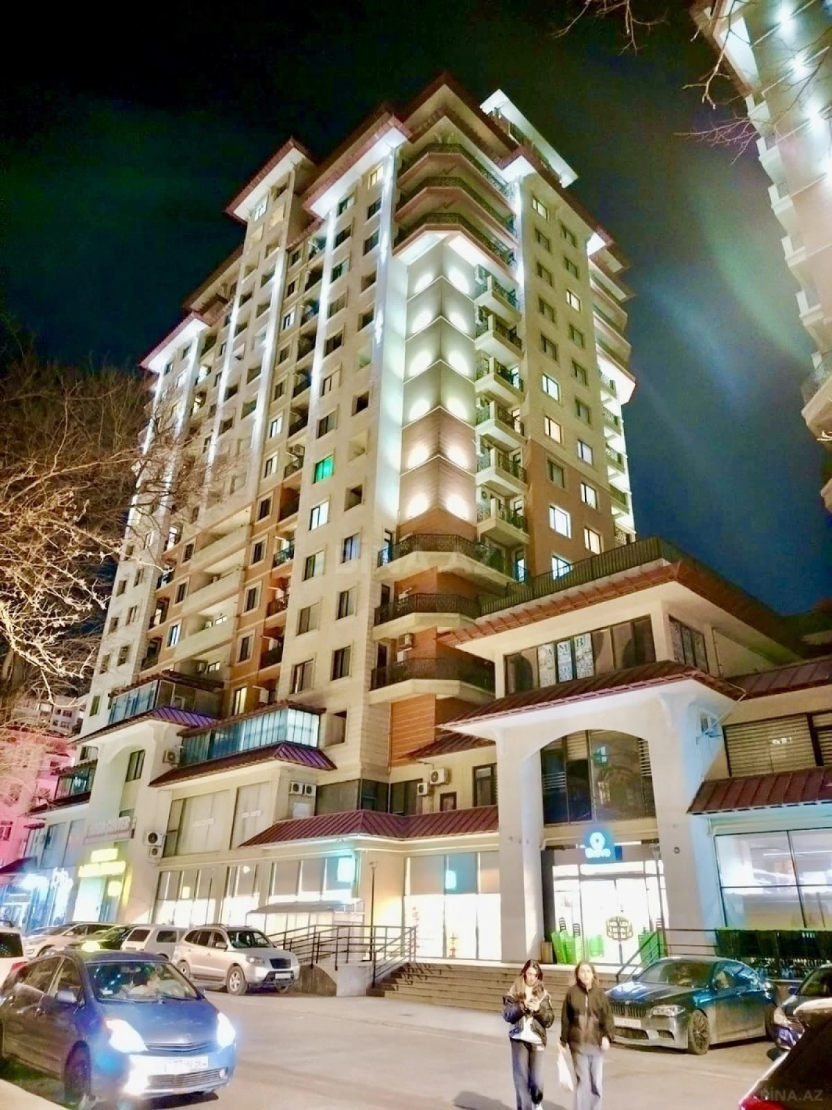 Satılır 3 otaqlı mənzil 107 m²