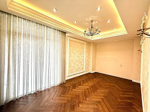 Satılır 3 otaqlı mənzil 107 m² — Bakı 3 otaq 107.00 m²