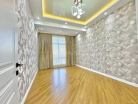 Satılır 2 otaqlı mənzil 85 m²