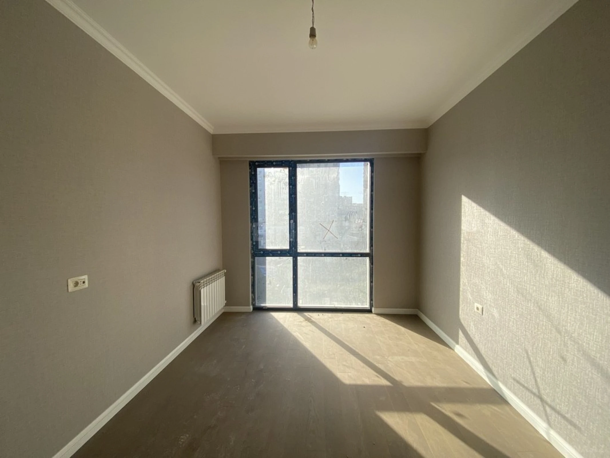Satılır 3 otaqlı mənzil 100 m²