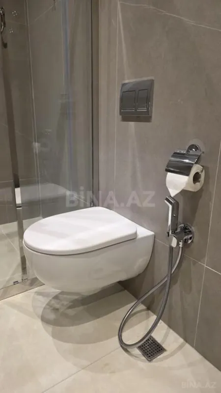 Kirayə verilir 2 otaqlı mənzil 97 m²