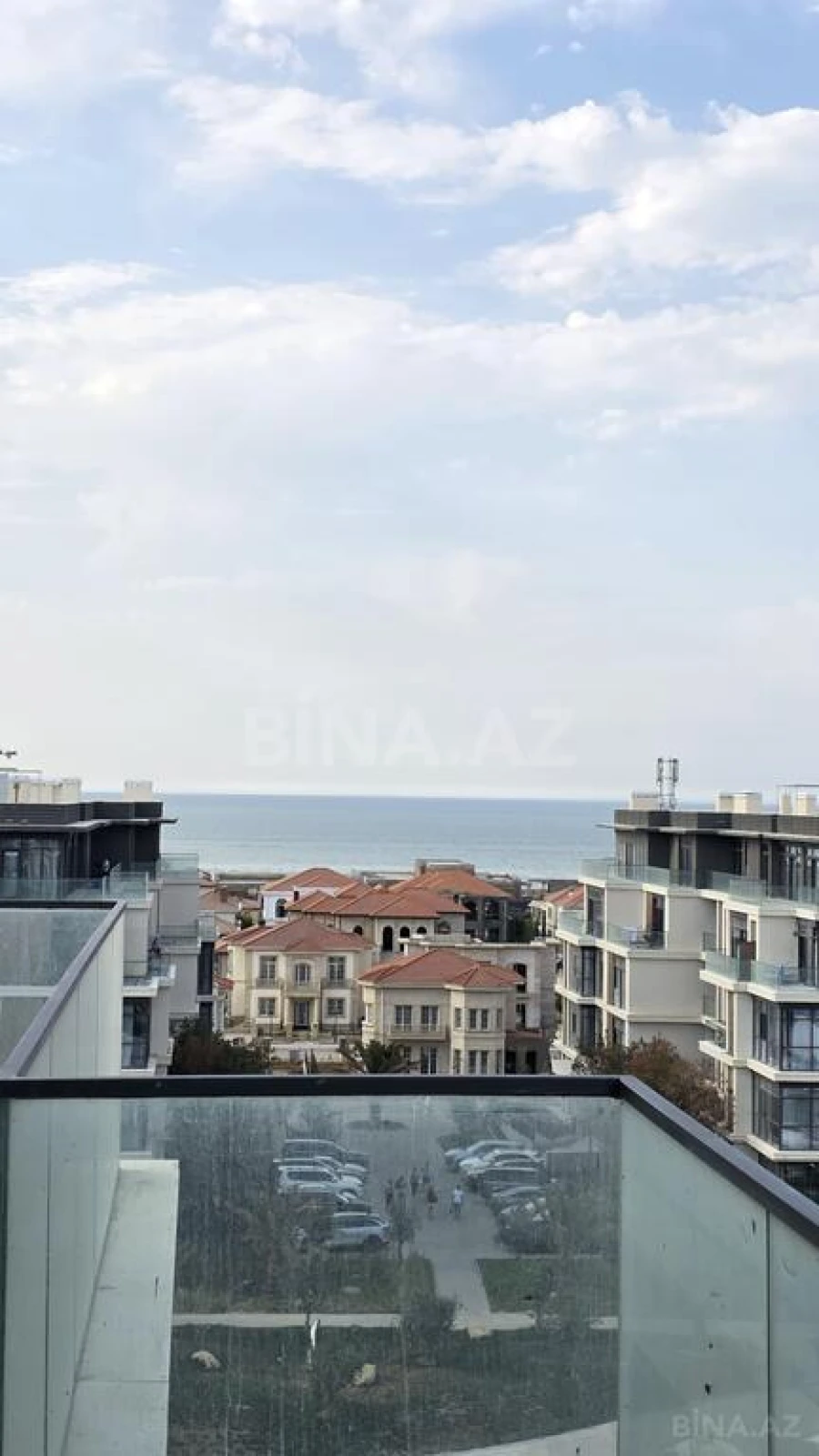 Kirayə verilir 2 otaqlı mənzil 97 m²