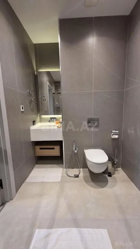 Kirayə verilir 2 otaqlı mənzil 97 m²