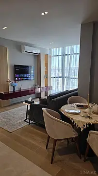 Kirayə verilir 2 otaqlı mənzil 97 m²