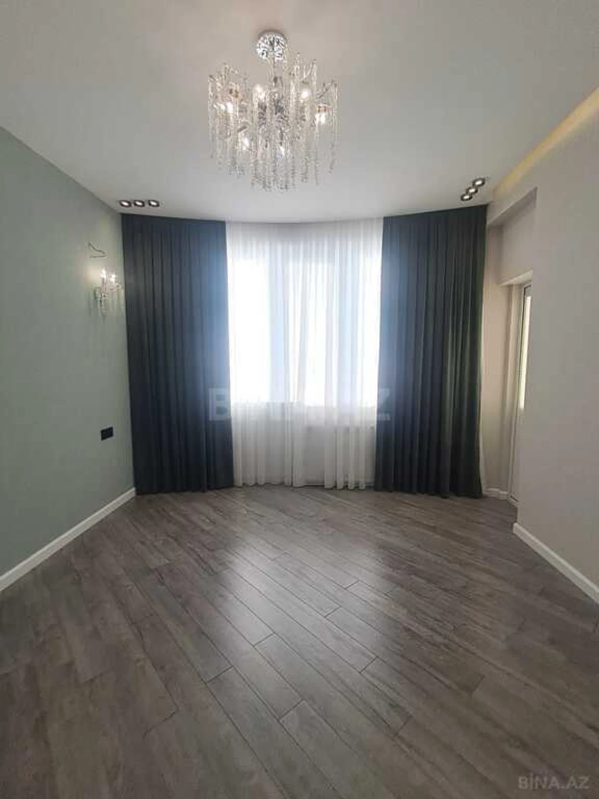 Satılır 3 otaqlı mənzil 100 m²