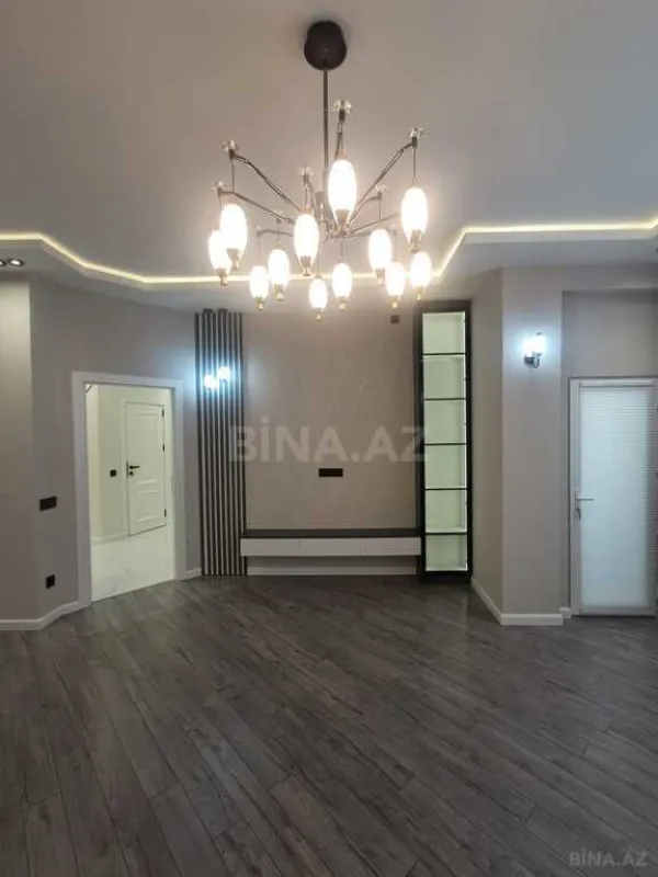 Satılır 3 otaqlı mənzil 100 m²