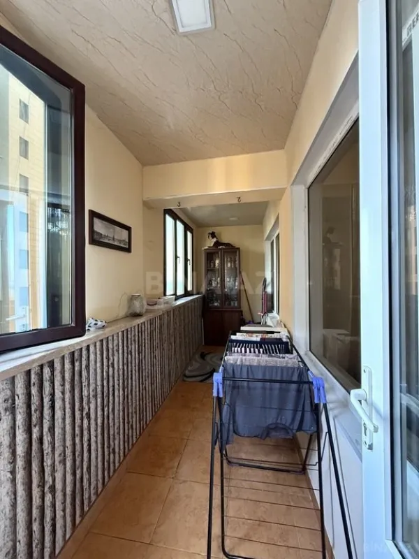 Satılır 4 otaqlı mənzil 123 m²