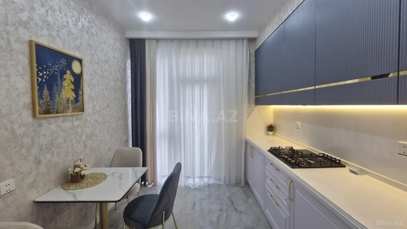 Satılır 3 otaqlı mənzil 82 m²