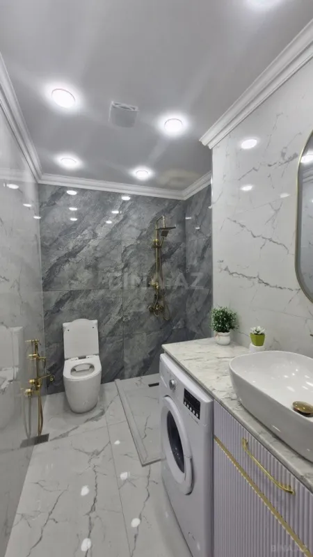 Satılır 3 otaqlı mənzil 82 m²