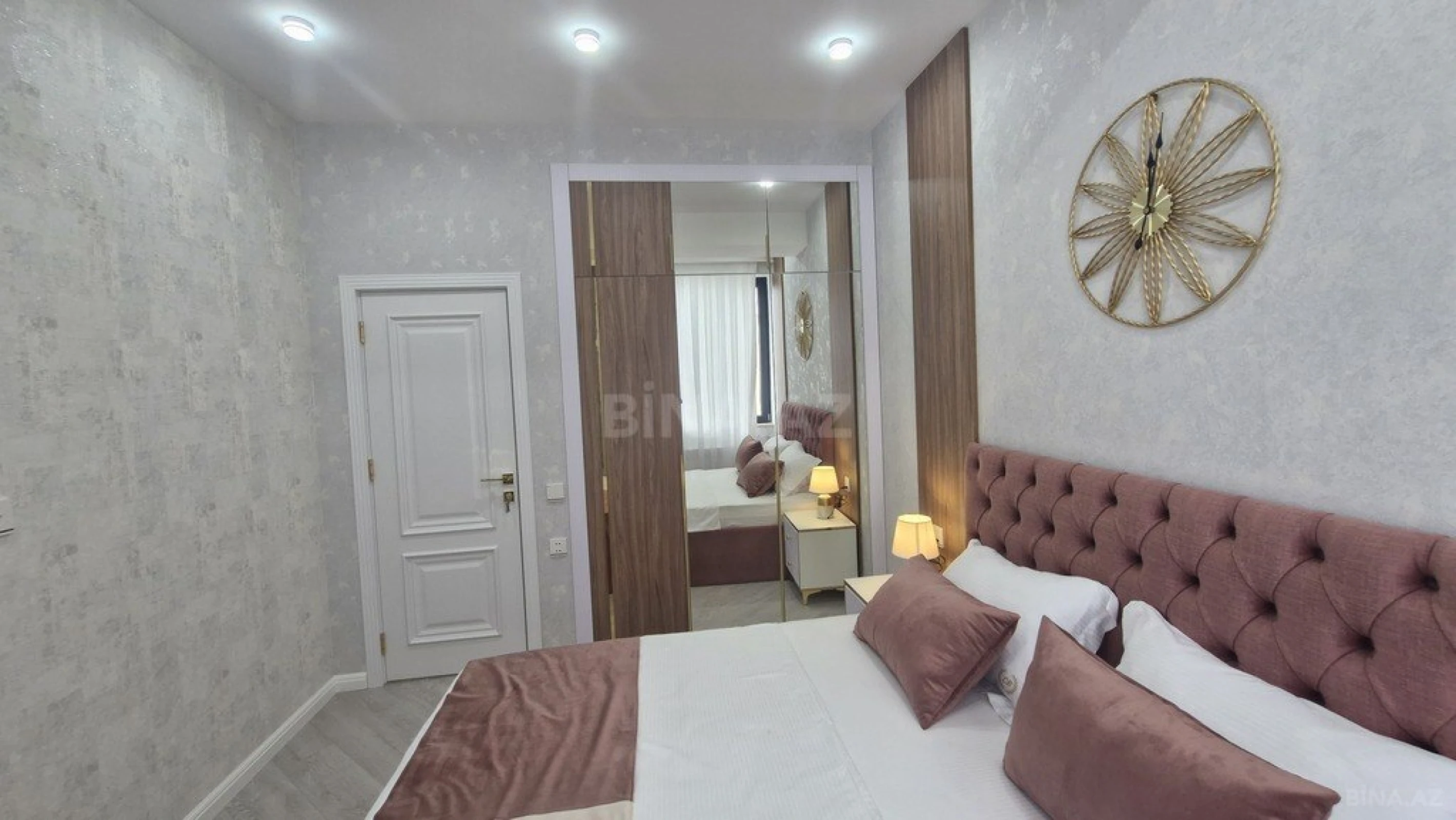 Satılır 3 otaqlı mənzil 82 m²