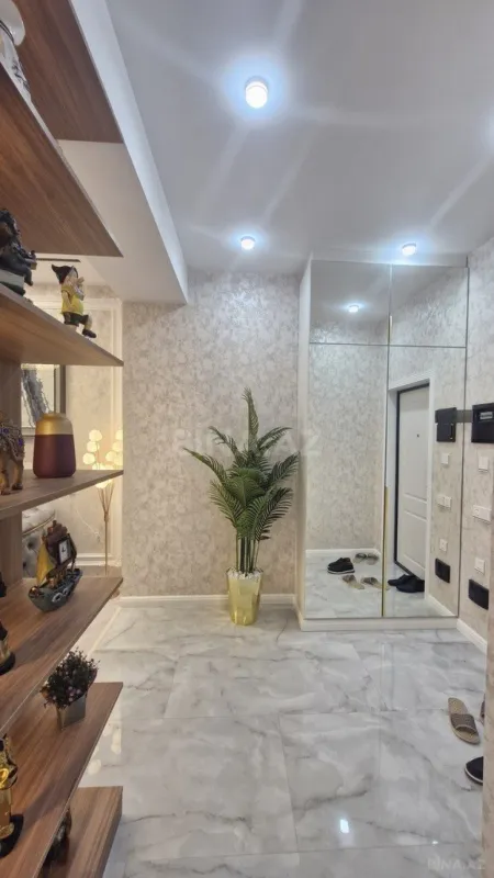 Satılır 3 otaqlı mənzil 82 m²