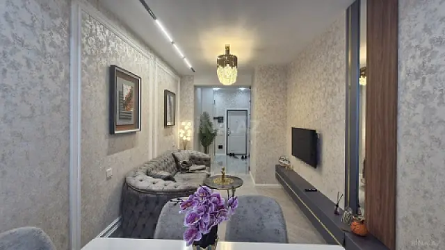 Satılır 3 otaqlı mənzil 82 m²