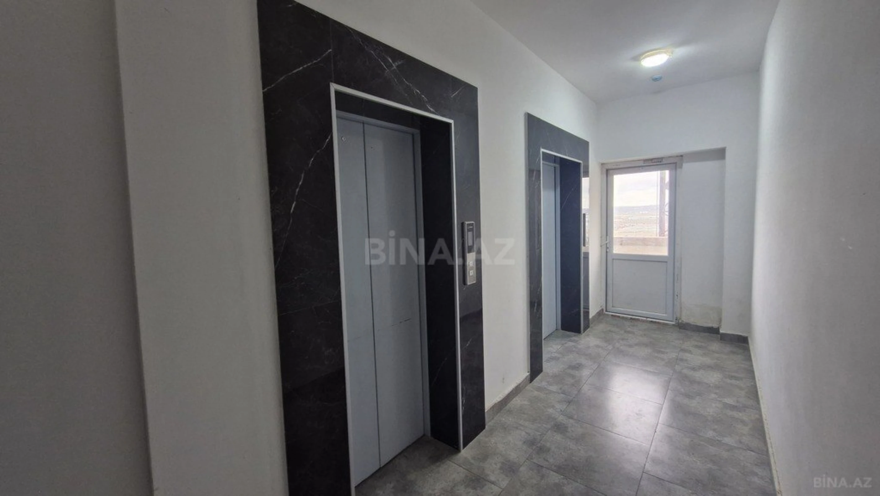 Satılır 2 otaqlı mənzil 58 m²