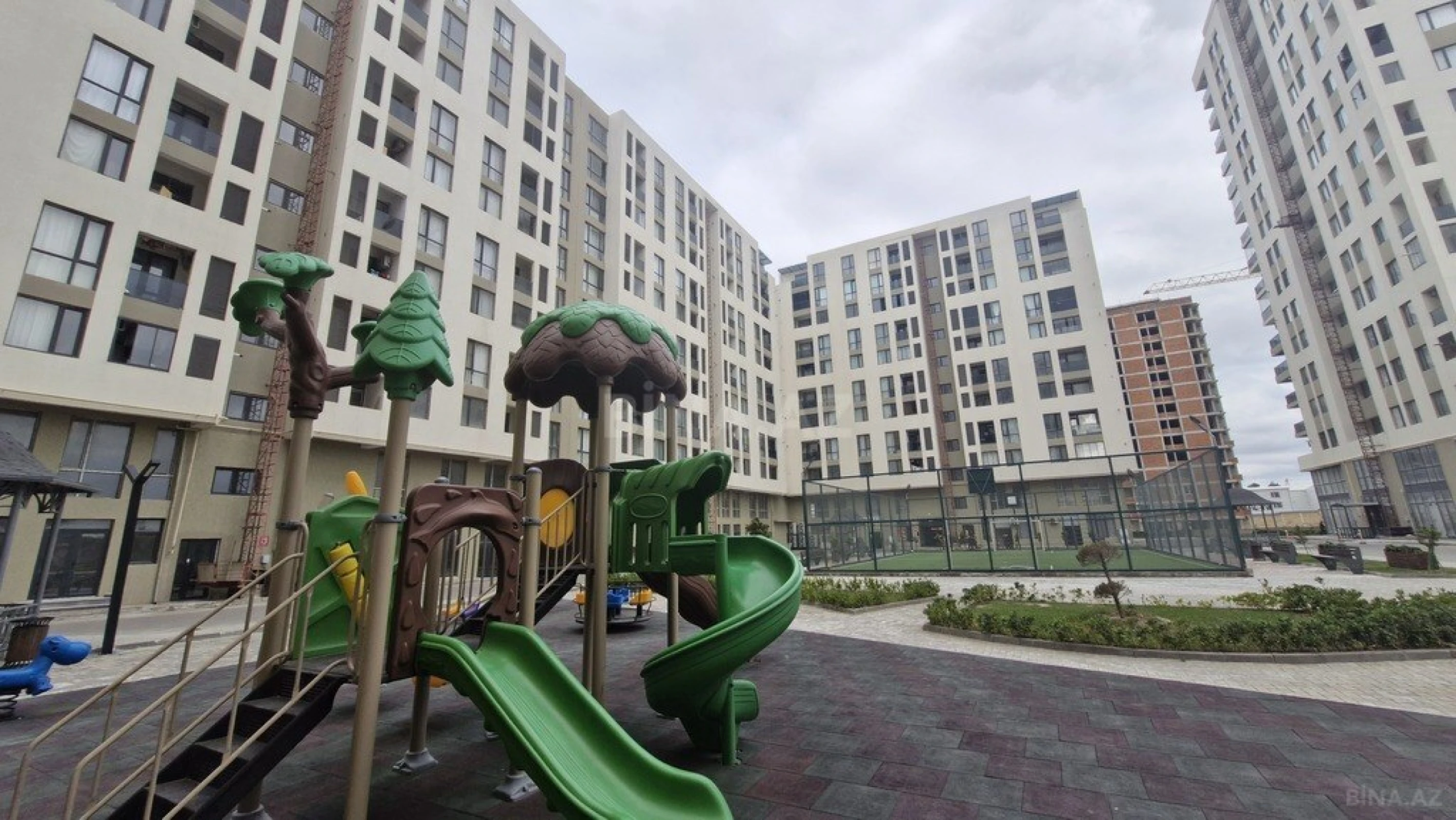 Satılır 2 otaqlı mənzil 58 m²