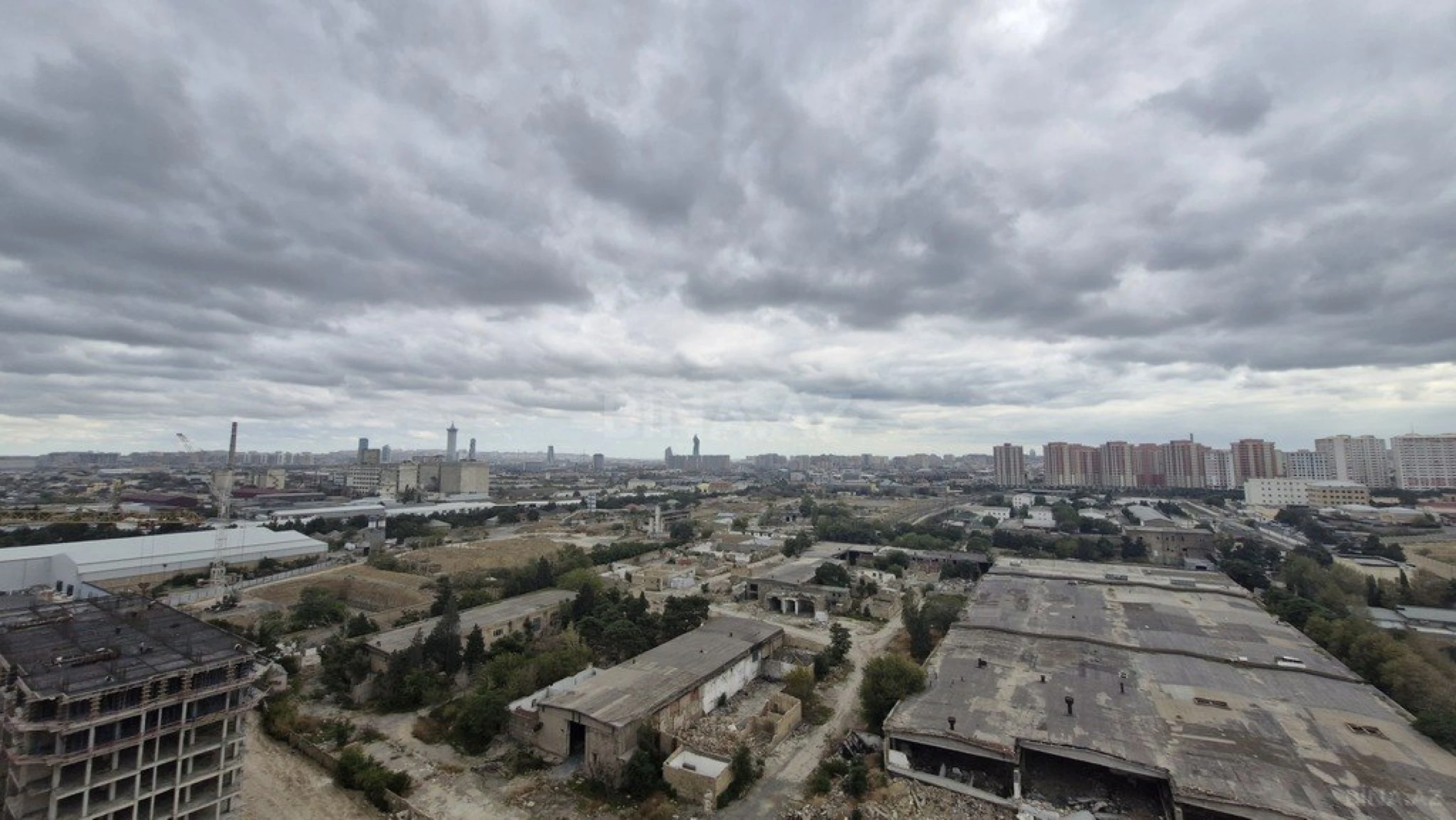 Satılır 2 otaqlı mənzil 58 m²