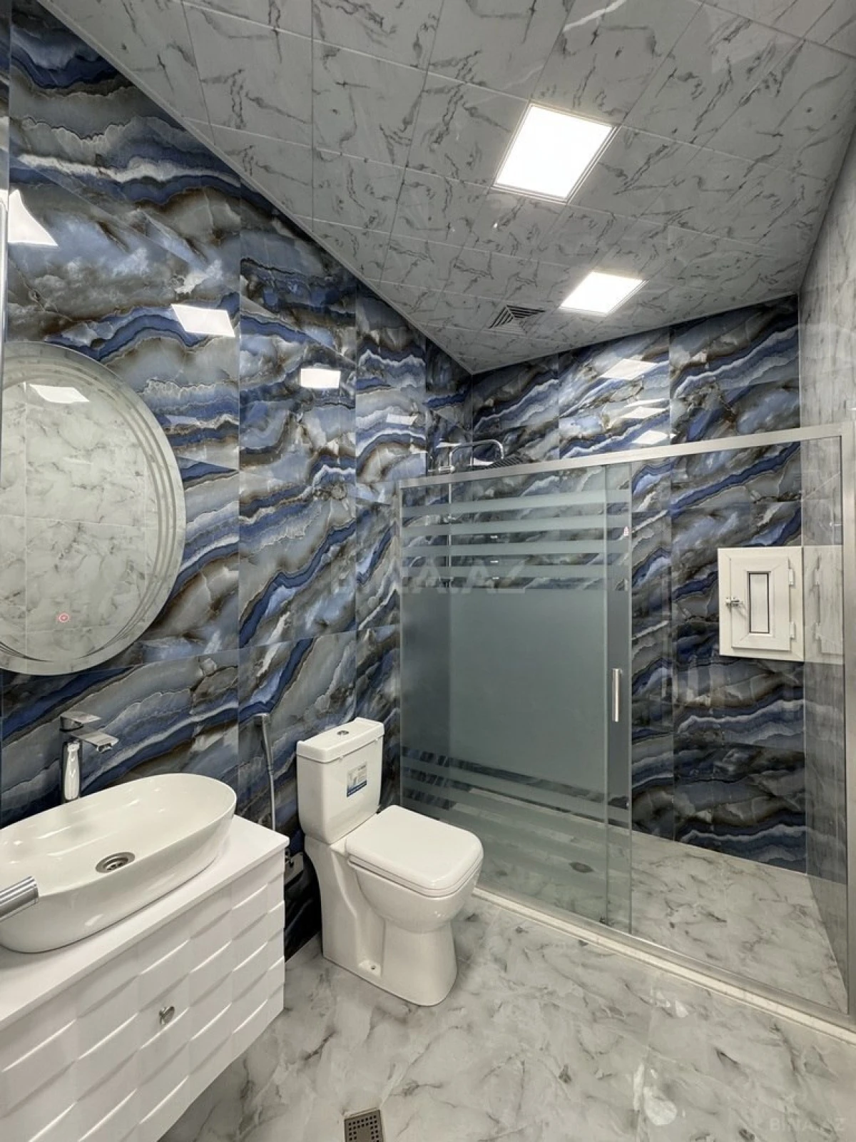 Satılır 2 otaqlı mənzil 67 m²