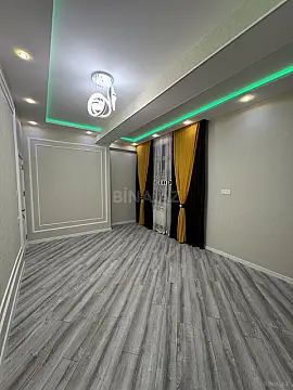 Satılır 2 otaqlı mənzil 67 m²