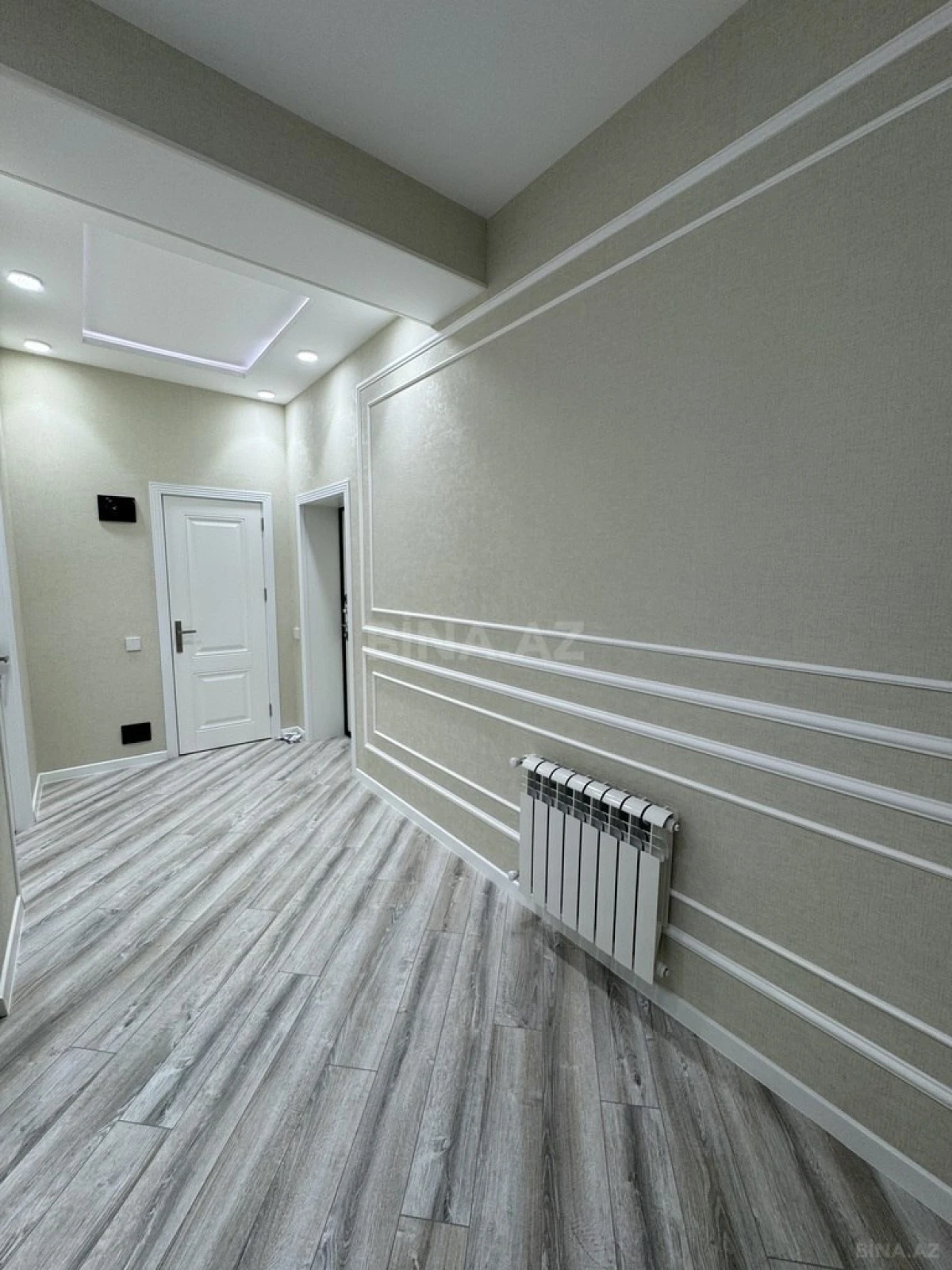 Satılır 2 otaqlı mənzil 67 m²