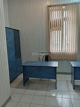 Kirayə verilir 1 otaqlı ofis 18 m²