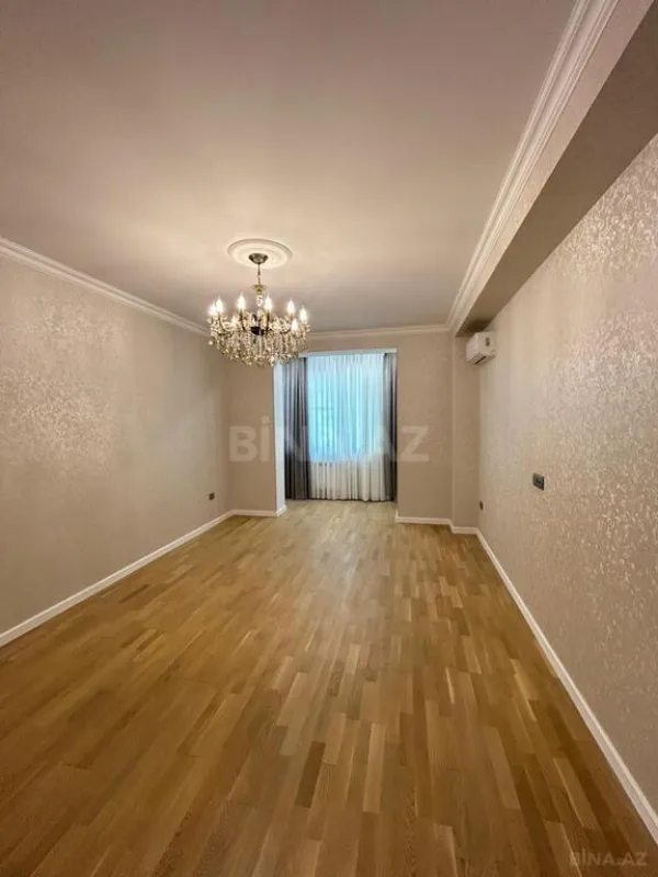 Satılır 3 otaqlı mənzil 95 m²