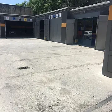 Kirayə verilir obyekt 440 m² — Bakı 440.00 m²