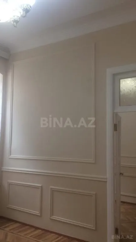 Kirayə verilir 3 otaqlı ofis 60 m²