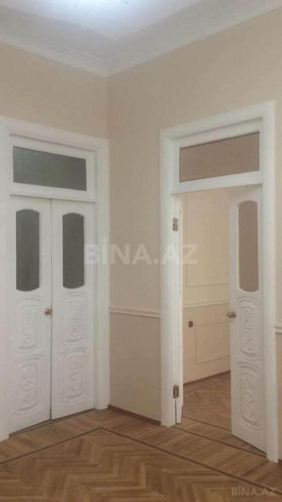 Kirayə verilir 3 otaqlı ofis 60 m²