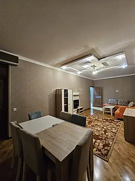 Kirayə verilir 3 otaqlı mənzil 101 m²