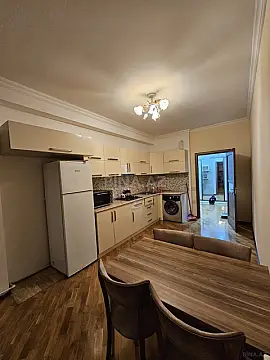 Kirayə verilir 3 otaqlı mənzil 101 m²