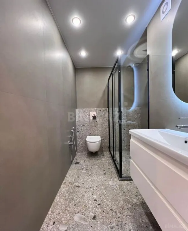 Satılır 3 otaqlı mənzil 98 m²