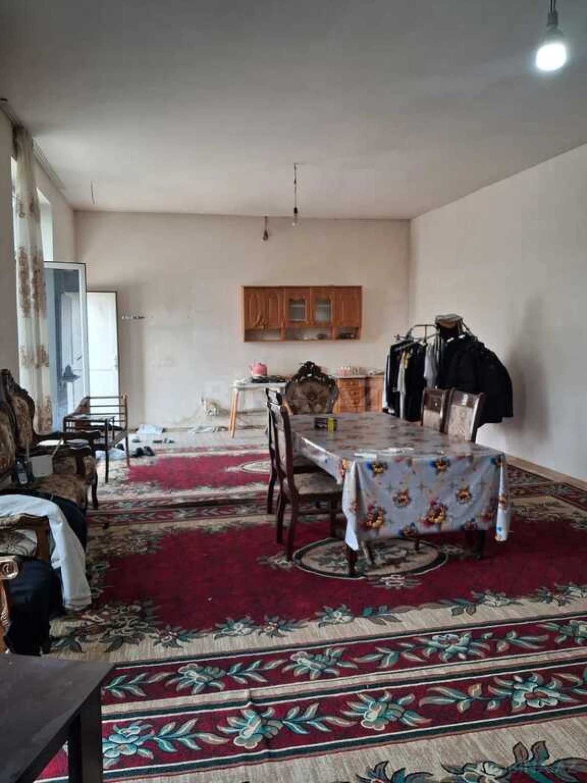 Satılır 6 otaqlı həyət evi 220 m²