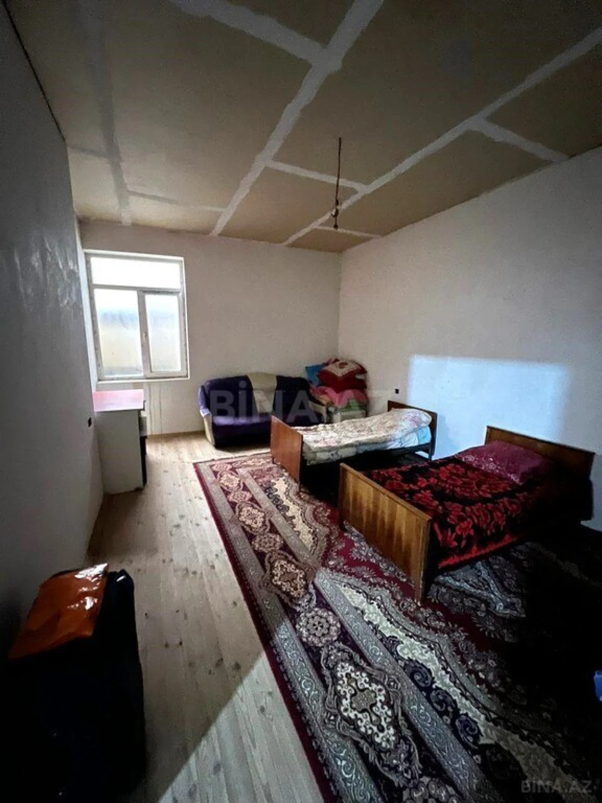 Satılır 6 otaqlı həyət evi 220 m²