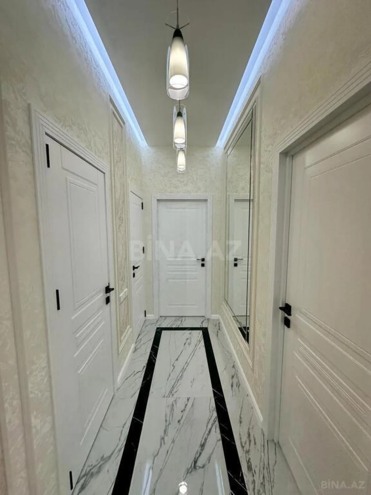 Satılır 3 otaqlı mənzil 100 m²
