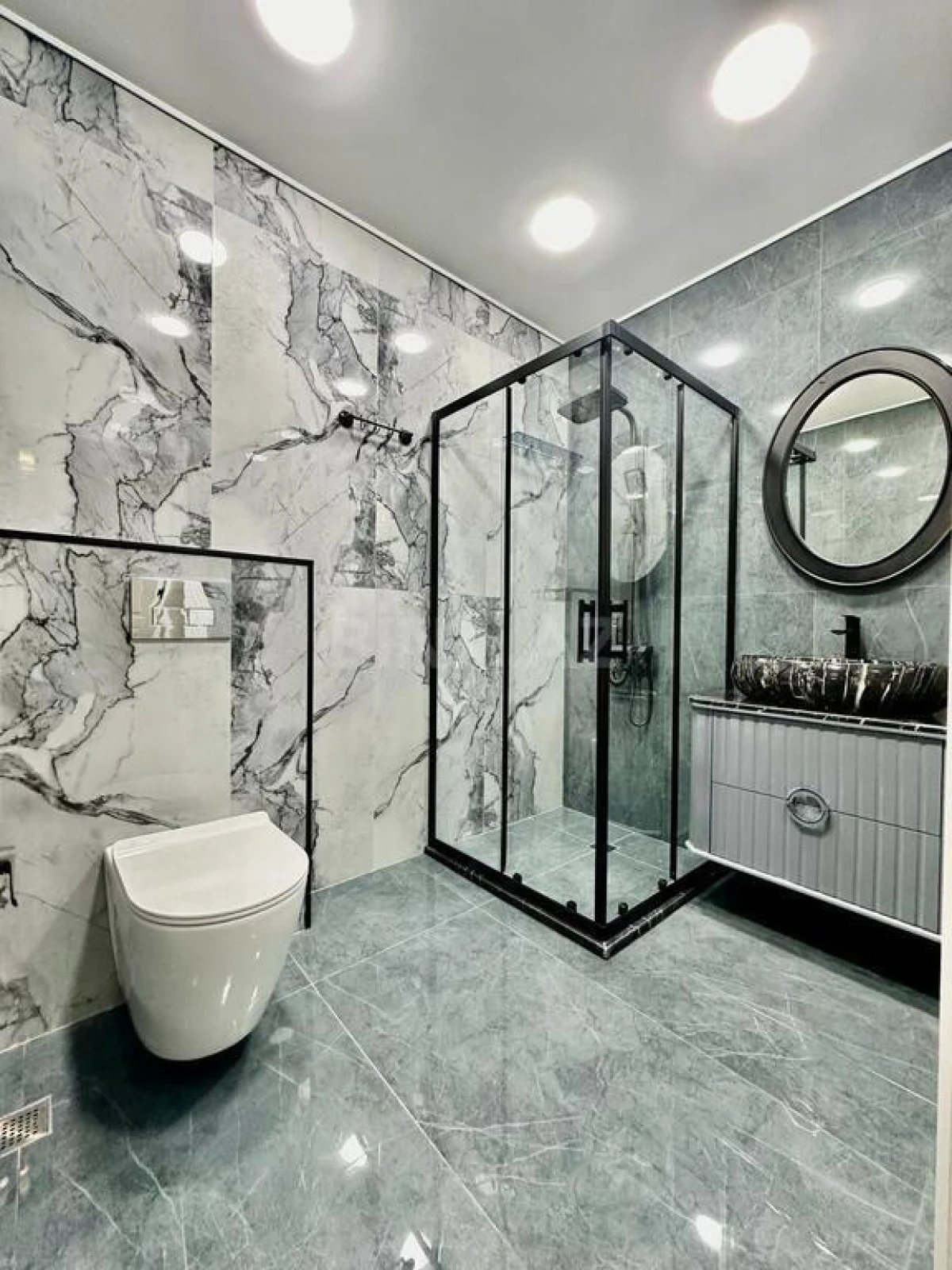 Satılır 3 otaqlı mənzil 100 m²