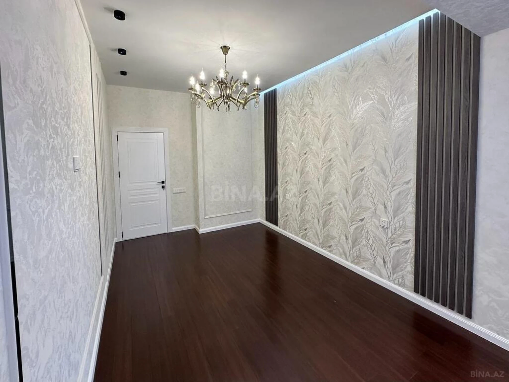 Satılır 3 otaqlı mənzil 100 m²