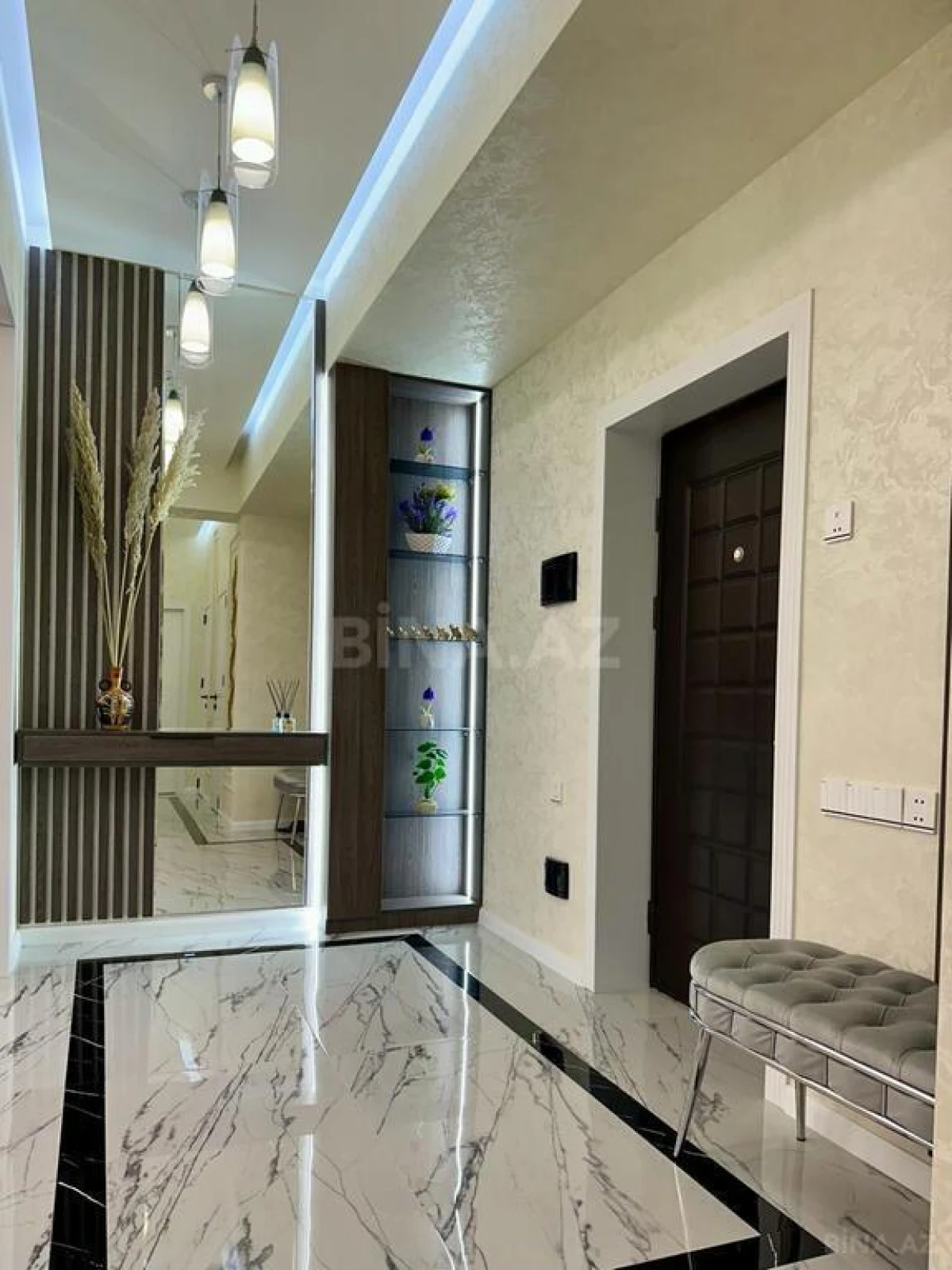 Satılır 3 otaqlı mənzil 100 m²