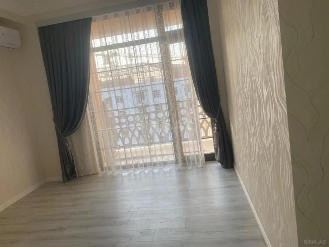 Satılır 3 otaqlı mənzil 90 m²