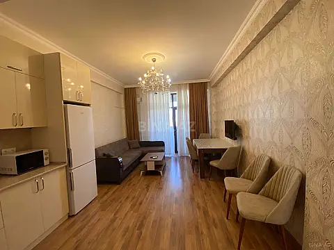 Kirayə verilir 3 otaqlı mənzil 130 m²