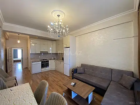 Kirayə verilir 3 otaqlı mənzil 130 m²