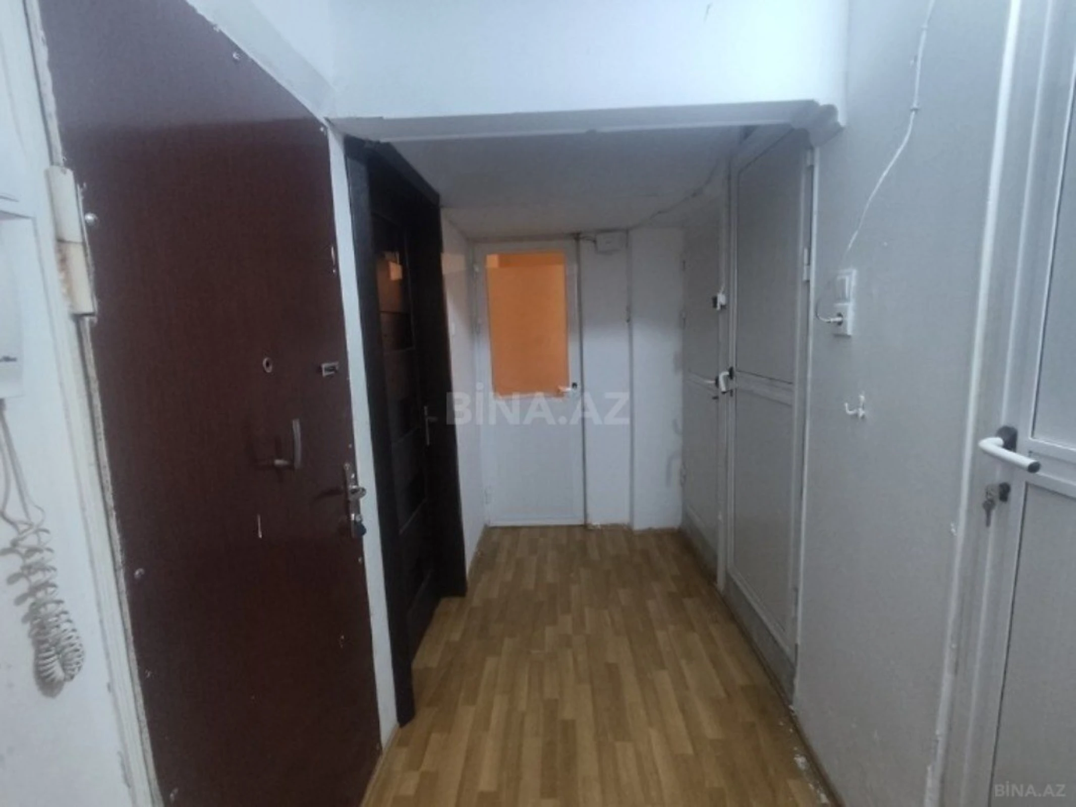 Satılır 2 otaqlı mənzil 65 m²