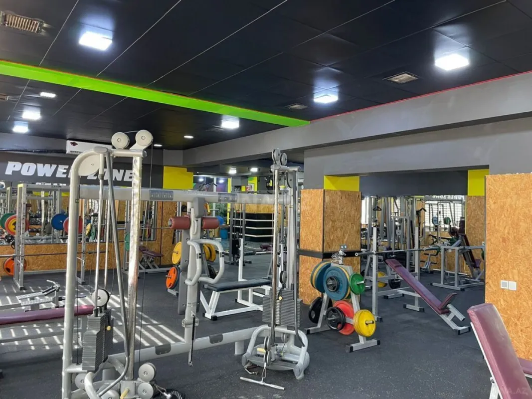 Kirayə verilir obyekt 300 m²