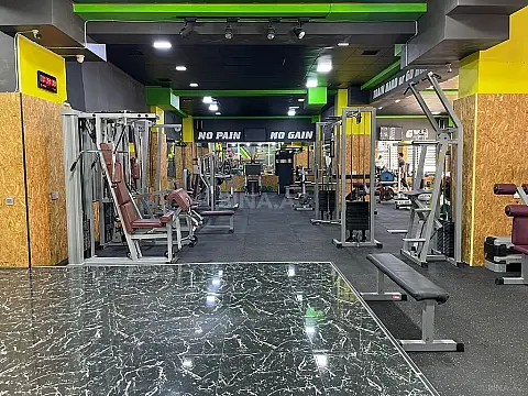 Kirayə verilir obyekt 300 m²