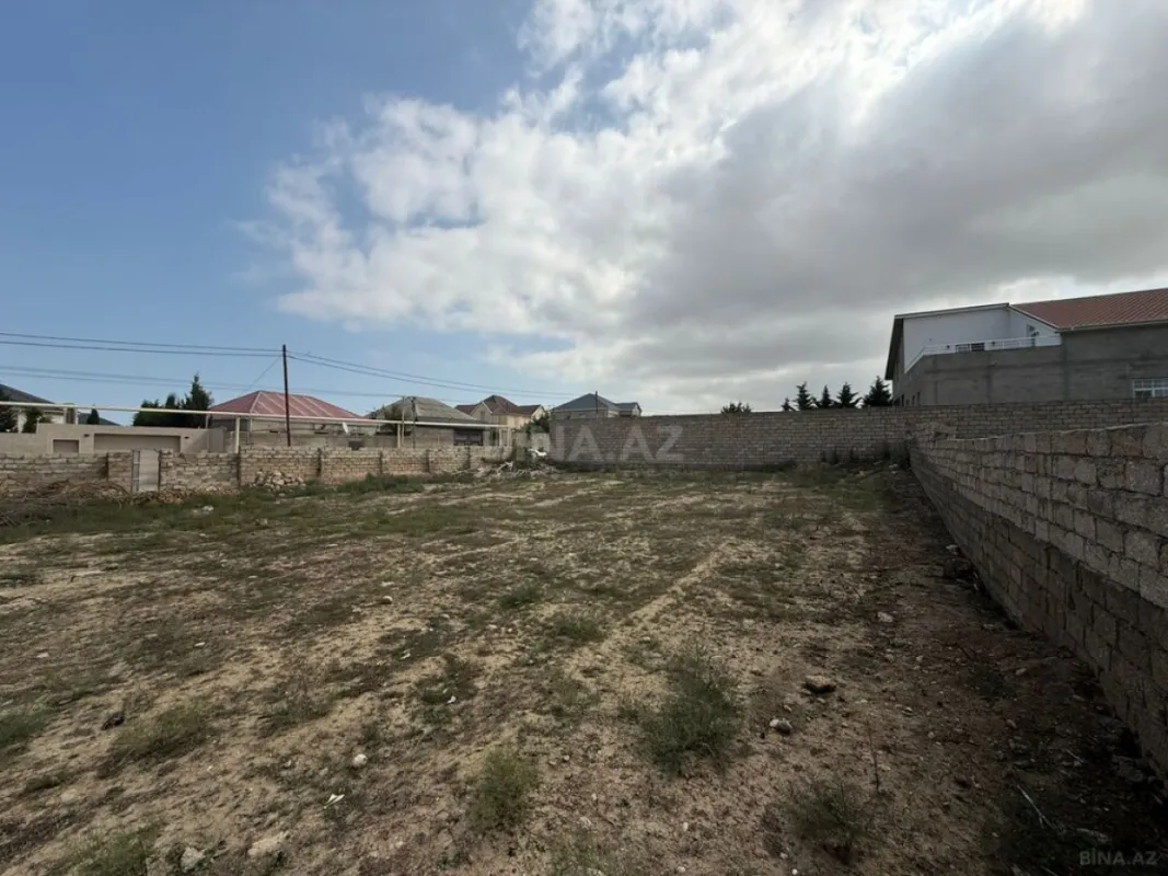 Satılır torpaq sahəsi 8 m²