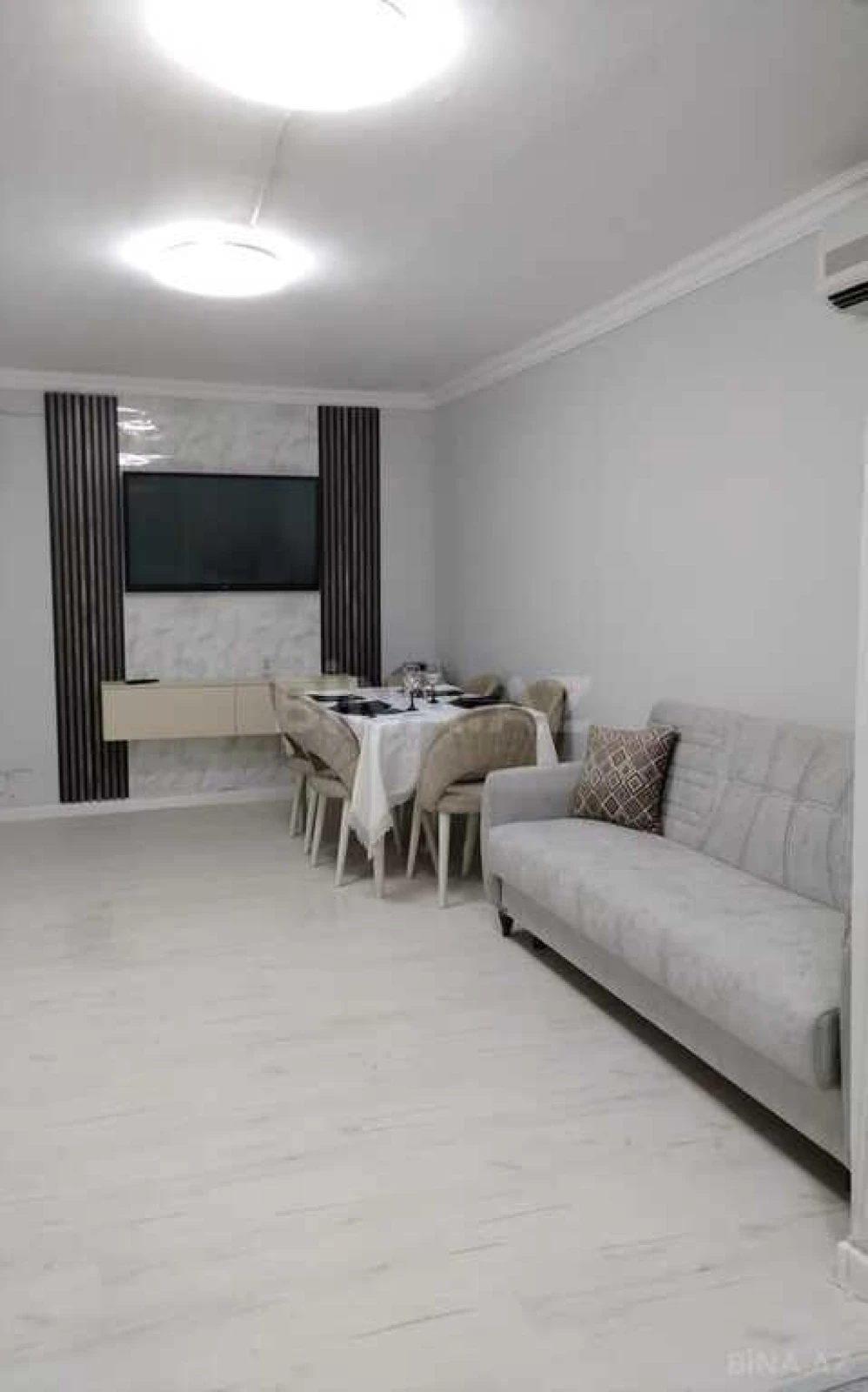 Kirayə verilir 2 otaqlı mənzil 60 m²