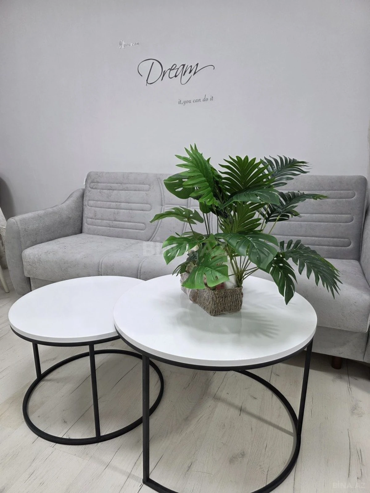 Kirayə verilir 2 otaqlı mənzil 60 m²