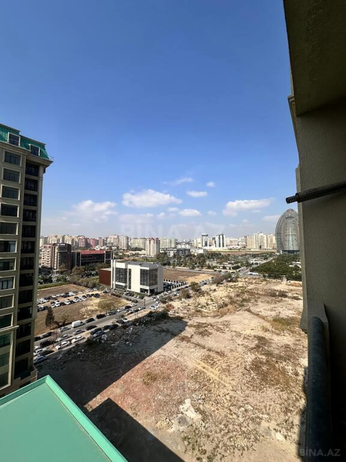 Satılır 2 otaqlı mənzil 79 m²